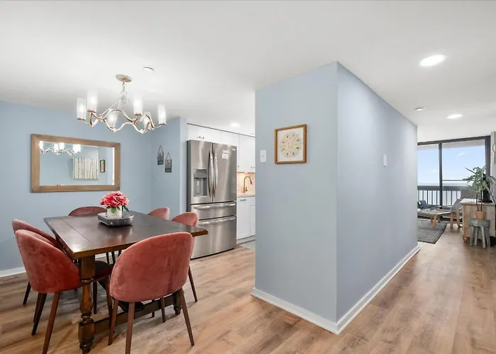 Ferienhaus Spacious 2 Bedroom Ocean Front At The Century With Indoor Pool!