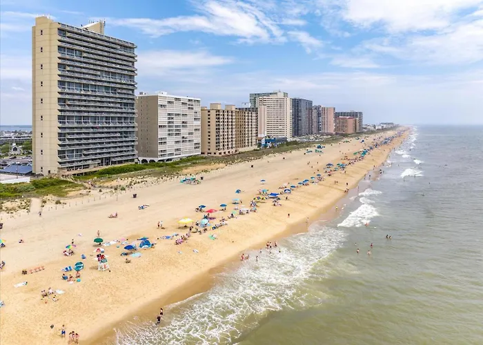 Spacious 2 Bedroom Ocean Front At The Century With Indoor Pool! * Ocean Stadt